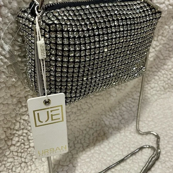 Ginger Evening Bag by Urban Expressions - Picture 2 of 10